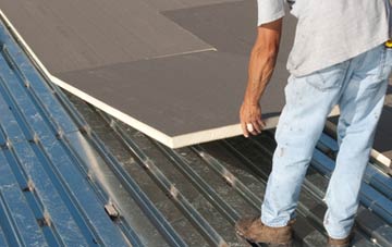 benefits of insulating Mangrove Green flat roofing
